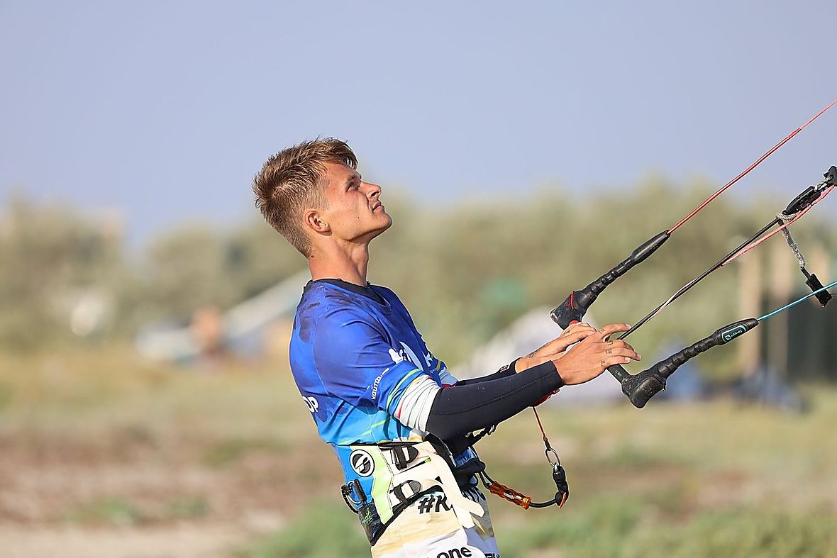 Kitesurf harness and equipment on the beach